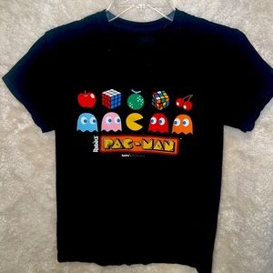 Brisco Brand Pac Man Rubik’s Cube Black Graphic Tshirt Size S